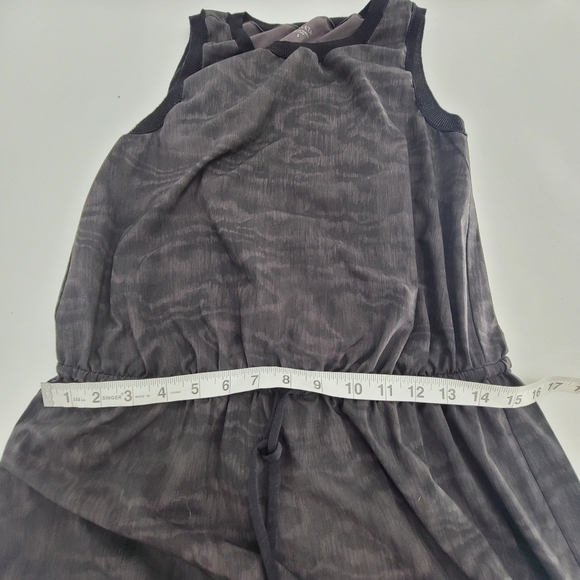 Athleta Rincon printed grey black dress lightweight sinch waist knee small - Picture 9 of 11